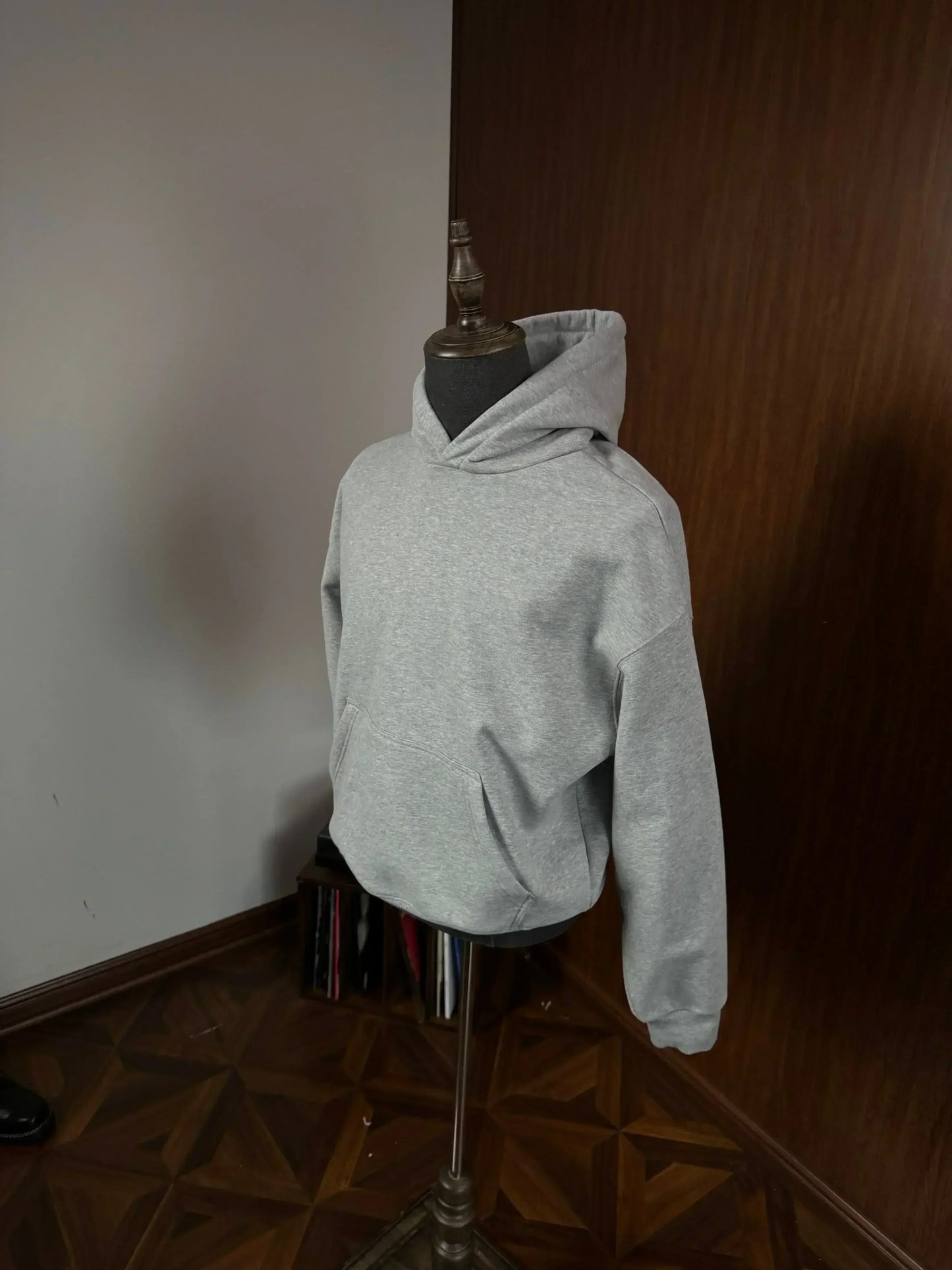 Holly Jolly Christmas Sweatshirt Vintage Christmas Hoodie Retro Holiday Ugly Sweater Unisex Tis The Season Cewneck Sweatshirts